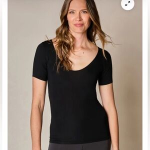 NWT Numi The Signature Undershirt Black S